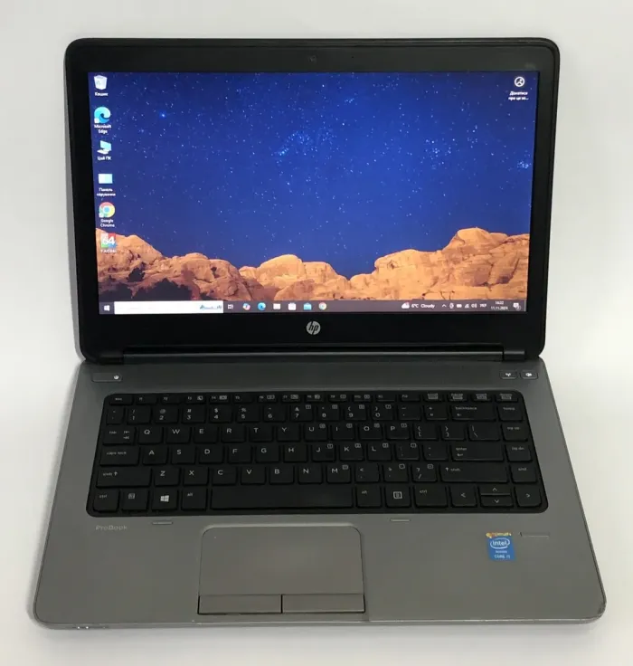 Ноутбук Б-клас HP ProBook 640 G1 / 14" (1366x768) TN / Intel Core i3-4000M (2 (4) ядра по 2.4 GHz) / 8 GB DDR3 / 320 GB HDD / Intel HD Graphic 4600 / WebCam / DVD-ROM / Win 10 Pro б/в - зображення 2