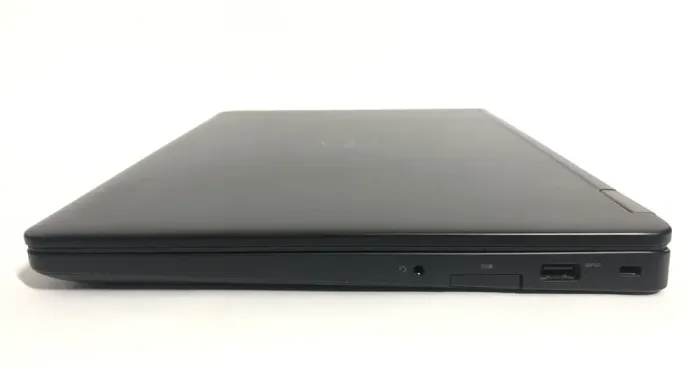 Ноутбук Б-клас Dell Latitude E5470 / 14" (1920x1080) IPS / Intel Core i7-6820HQ (4 (8) ядра по 2.7 - 3.6 GHz) / 8 GB DDR4 / 256 GB SSD / Intel HD Graphics 530 / WebCam / Win 10 Pro б/в - зображення 5