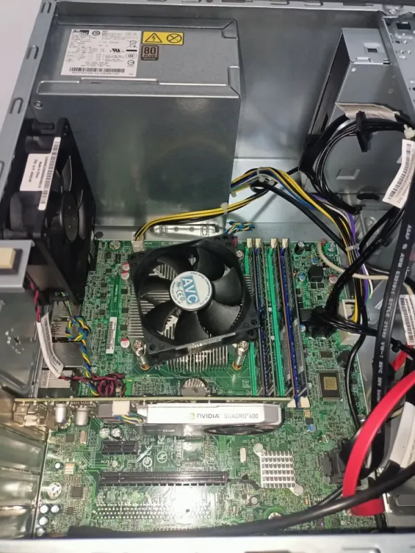 Комп'ютер Б-клас Lenovo ThinkCentre M83 Tower / Intel Core i7-4770 (4 (8) ядра по 3.4 - 3.9 GHz) / 16 GB DDR3 / 240 GB SSD / nVidia Quadro 600, 1 GB GDDR3, 128-bit / DVD-ROM / 280W б/в - зображення 6