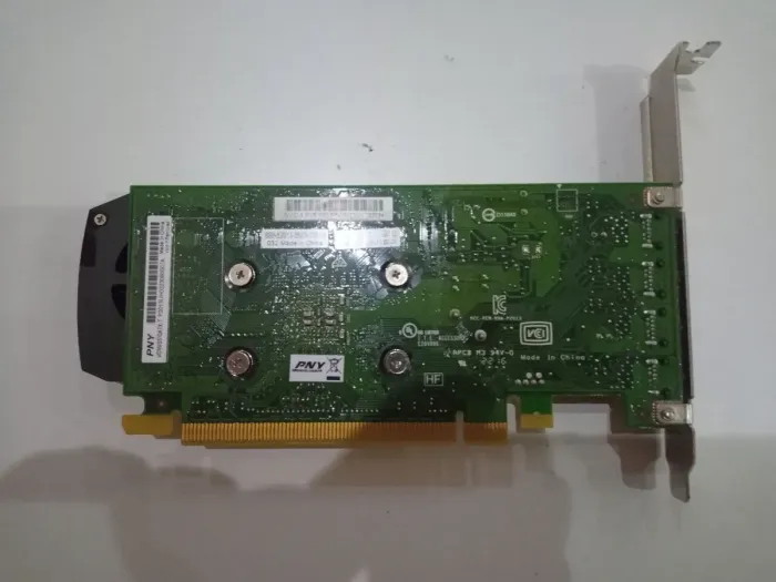 Дискретна відеокарта nVidia NVS 510, 2 GB DDR3, 128-bit / 4x miniDP б/в - зображення 3