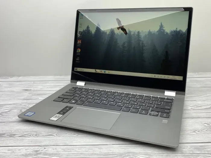 Ноутбук-трансформер Б-клас Lenovo Yoga 530-14IKB / 14" (1920x1080) IPS Touch / Intel Core i3-8130U (2 (4) ядра по 2.2 - 3.4 GHz) / 8 GB DDR4 / 120 GB SSD / Intel UHD Graphics 620 / WebCam б/в - зображення 3