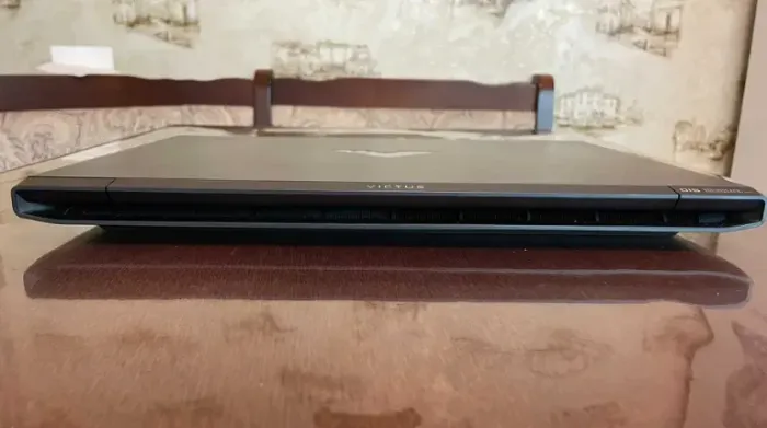 Ігровий ноутбук HP Victus 15-fb0015nr / 15.6" (1920x1080) IPS / AMD Ryzen 5 5600H (6 (12) ядер 3.3 - 4.2 GHz) / 8 GB DDR4 / 512 GB SSD / AMD Radeon RX 6500M, 4 GB GDDR6, 64-bit / WebCam б/у - зображення 7