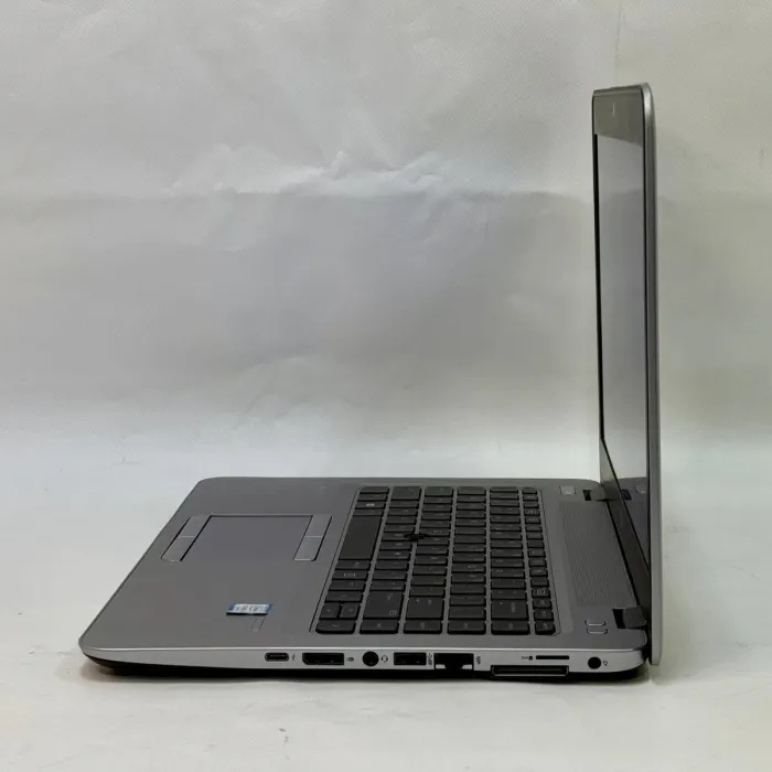 Ноутбук HP EliteBook 840 G3 / 14" (1920x1080) IPS / Intel Core i5-6200U (2 (4) ядра по 2.3 - 2.8 GHz) / 8 GB DDR4 / 128 GB SSD / Intel HD Graphics 520 / WebCam / Windows 10 Pro б/в - зображення 6