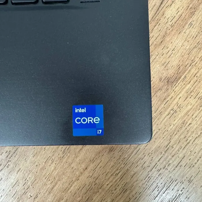 Ігровий ноутбук Dell Alienware x17 R1 White / 17.3" (1920x1080) IPS / Intel Core i7-11800H (8 (16) ядер по 2.3 - 4.6 GHz) / 16 GB DDR4 / 1000 GB SSD NVMe / nVidia GeForce RTX 3070, 8 GB GDDR6, 256-bit / WebCam б/в - зображення 8