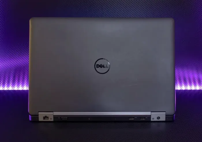 Ноутбук Б-клас Dell Latitude E5570 / 15.6" TN / Core i5-6300U (2(4) ядра по 2.4-3GHz) / 4GB DDR4 / 256GB SSD / HD Graphics 520 / WebCam / HDMI б/в - зображення 5