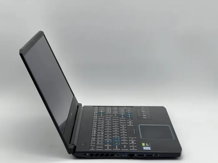 Ігровий ноутбук Acer Predator Helios 300 PH315-52-78VL / 15.6" (1920x1080) IPS / Intel Core i7-9750H (6 (12) ядер по 2.6 - 4.5 GHz) / 16 GB DDR4 / 480 GB SSD / nVidia GeForce GTX 1660 Ti, 6 GB GDDR6, 192-bit / WebCam б/в - зображення 3