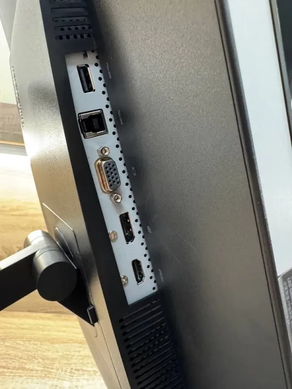 Монітор Lenovo ThinkVision T27i-30 / 27" (1920x1080) IPS / DisplayPort, HDMI, VGA, USB 3.0 / VESA 100x100 б/в - зображення 3