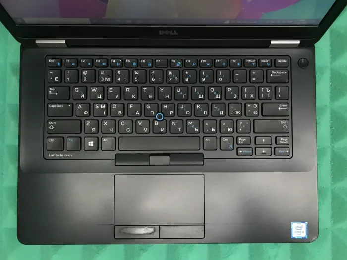 Ультрабук Б-класс Dell Latitude E5470 / 14" TN / Intel Core i5-6300U (2(4) ядра по 2.4-3 GHz) / 8GB DDR4 / 180GB SSD / HD Graphics 520 / WebCam / HDMI / Win 10 б/в - зображення 4