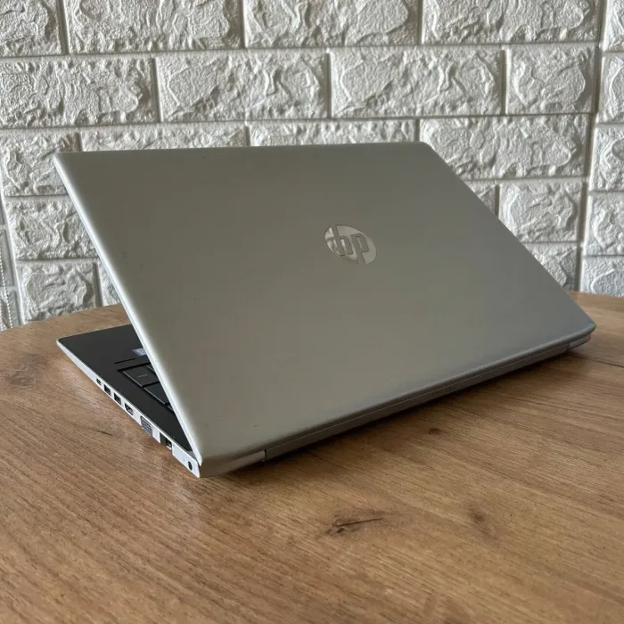 Ноутбук Б-клас HP ProBook 450 G5 / 15.6" (1366x768) TN Touch / Intel Core i5-8250U (4 (8) ядра по 1.6 - 3.4 GHz) / 8 GB DDR4 / 512 GB SSD / Intel UHD Graphics 620 / WebCam б/в - зображення 6