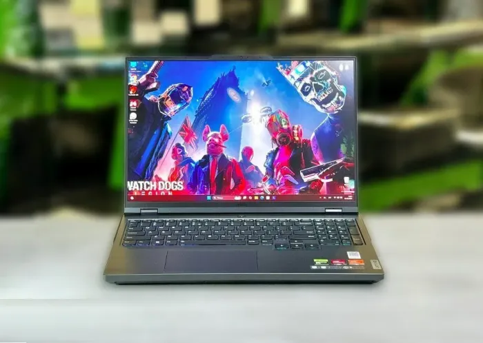 Ігровий ноутбук Lenovo Legion 5 Pro 16ARX8 / 16" (2560x1600) IPS / AMD Ryzen 5 7645HX (6 (12) ядер по 4.0 - 5.0 GHz) / 16 GB DDR5 / 512 GB SSD M.2 / nVidia GeForce RTX 4050, 6 GB GDDR6, 96-bit / WebCam / Win 11 Home б/в - зображення 2