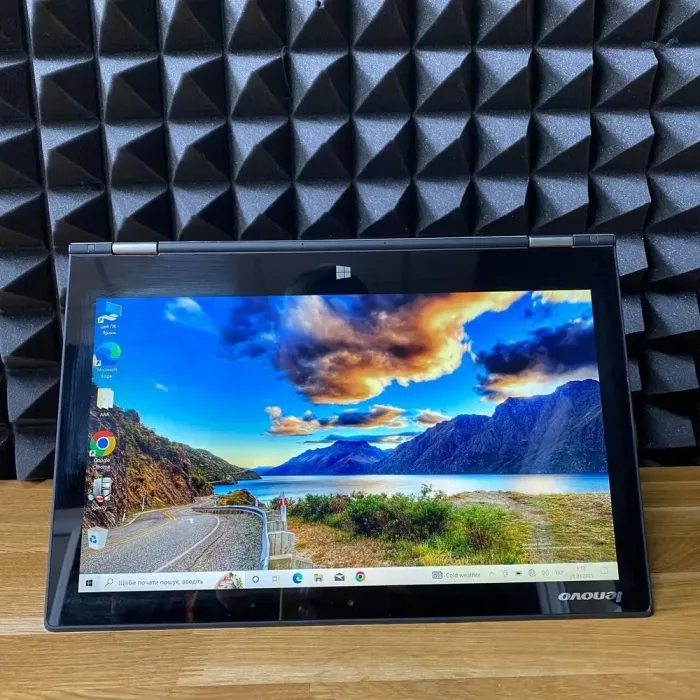 Ноутбук-трансформер Б-клас Lenovo Yoga 2 Pro / 13.3" (3200x1800) TN Touch / Intel Core i7-4500U (2 (4) ядра по 1.8 - 3.0 GHz) / 8 GB DDR3 / 256 GB SSD / Intel HD Graphics 4400 / WebCam б/в - зображення 5