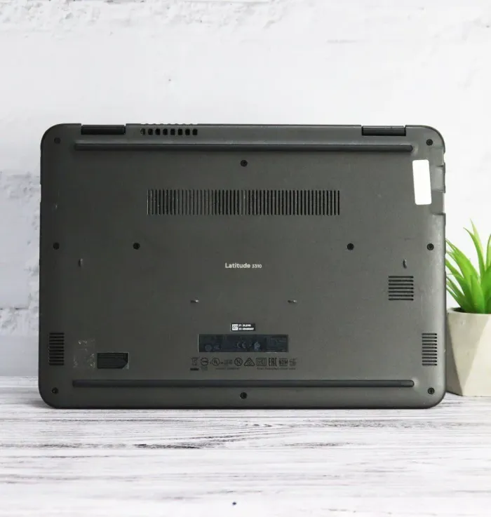 Ультрабук Dell Latitude 3310 / 13.3" (1366x768) TN / Intel Core i5-8265U (4 (8) ядра по 1.6 - 3.9 GHz) / 8 GB DDR4 / 256 GB SSD / Intel UHD Graphics / WebCam б/в - зображення 7