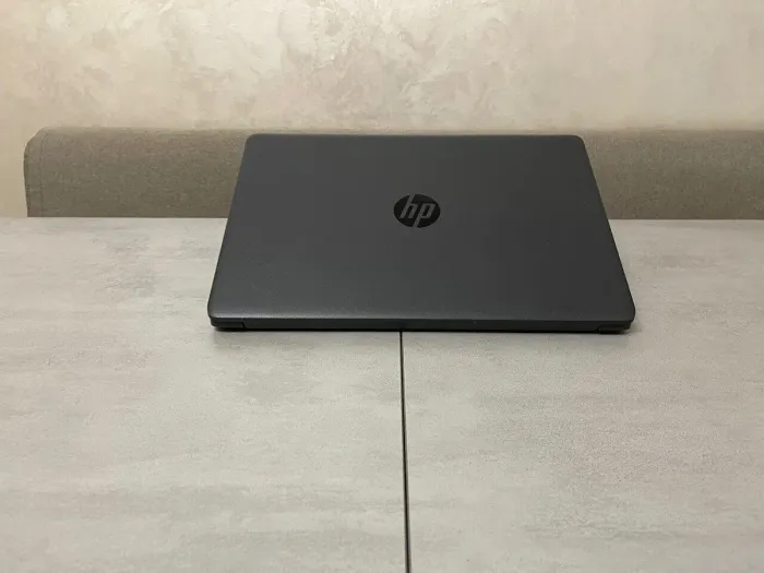 Ноутбук HP 255 G8 / 15.6" (1920x1080) TN / AMD 3020e (2 ядра по 1.2 - 2.6 GHz) / 8 GB DDR3 / 128 GB SSD / AMD Radeon Graphics / WebCam б/в - зображення 6