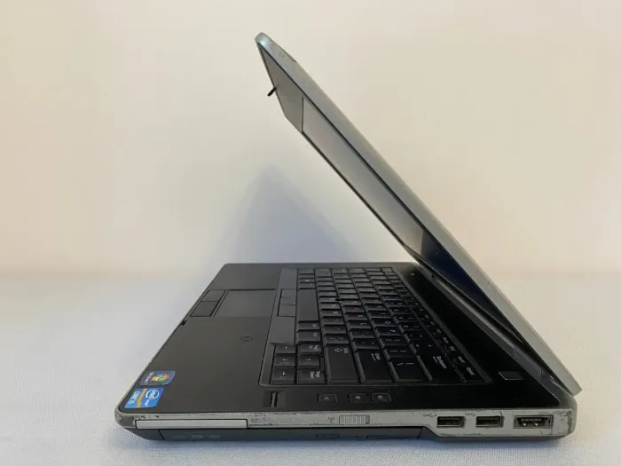 Ноутбук Б-клас Dell Latitude E6430 / 14" (1366x768) TN / Intel Core i5-3210M (2 (4) ядра по 2.5 - 3.1 GHz) / 8 GB DDR3 / 120 GB SSD / Intel HD Graphics 4000 / DVD-ROM б/в - зображення 7