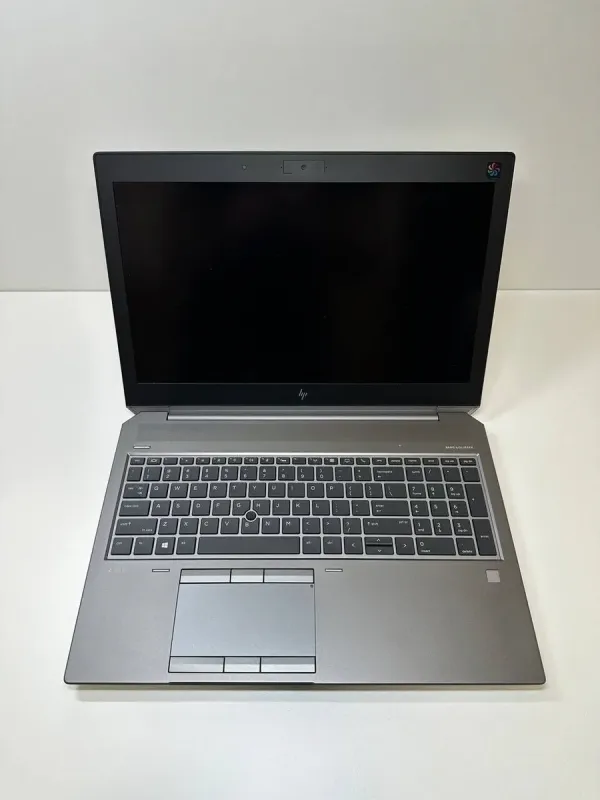 Мобільна робоча станція HP zBook 15 G5 / 15.6" (3840x2160) IPS / Intel Core i7-8750H (6 (12) ядер по 2.2 - 4.1 GHz) / 32 GB DDR4 / 512 GB SSD / nVidia Quadro P2000, 4 GB GDDR5, 128-bit / WebCam / TouchID б/в - зображення 2
