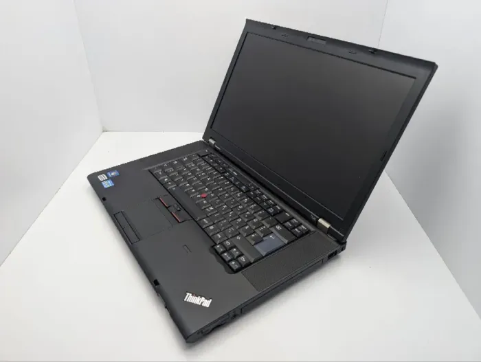 Ноутбук Lenovo ThinkPad T520 / 15.6" (1366x768) TN / Intel Core i5-2520M (2 (4) ядра по 2.5 - 3.2 GHz) / 6 GB DDR3 / 240 GB SSD / Intel HD Graphics 3000 / WebCam / DVD-ROM б/в - зображення 7