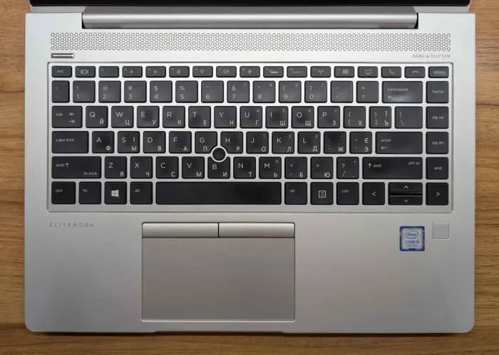 Ультрабук HP EliteBook 840 G5 / 14" (1920x1080) IPS / Intel Core i5-7200U (2 (4) ядра по 2.5 - 3.1 GHz) / 16 GB DDR4 / 512 GB SSD / Intel UHD Graphics 620 / WebCam / TouchID / Windows 10 б/в - зображення 3