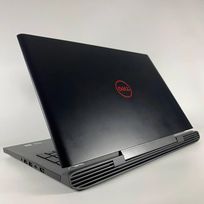 Ігровий ноутбук Dell Inspiron 7577 / 15.6" (3840x2160) IPS / Intel Core i7-7700HQ (4 (8) ядра по 2,8 - 3,8 ГГц) / 16 ГБ DDR4 / 128 ГБ SSD + 1000 ГБ HDD / nVidia GeForce GTX 1060 Max-Q, 6 ГБ GDDR5, 192-біт / WebCam / TouchID б/в - изображение 7