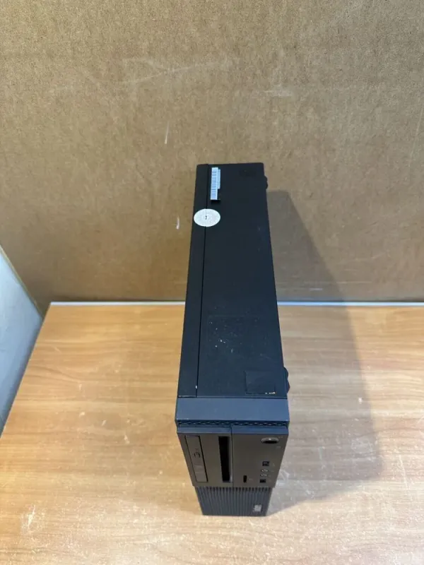 Комп'ютер Lenovo ThinkCentre M700 SFF / Intel Core i5-6500 (4 ядра по 3.2 - 3.6 GHz) / 8 GB DDR4 / 250 GB SSD / Intel HD Graphics 530 / DVD-RW / DisplayPort б/в - зображення 4