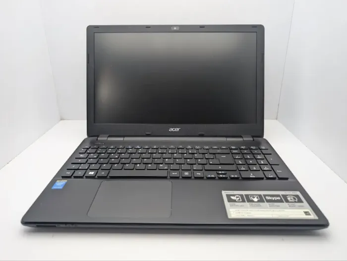 Ноутбук Acer Aspire E5-511 / 15.6" (1366x768) TN / Intel Pentium N3530 (4 ядра по 2.16 - 2.58 GHz) / 8 GB DDR3 / 120 GB SSD / Intel HD Graphics / WebCam / DVD-ROM б/в - зображення 3
