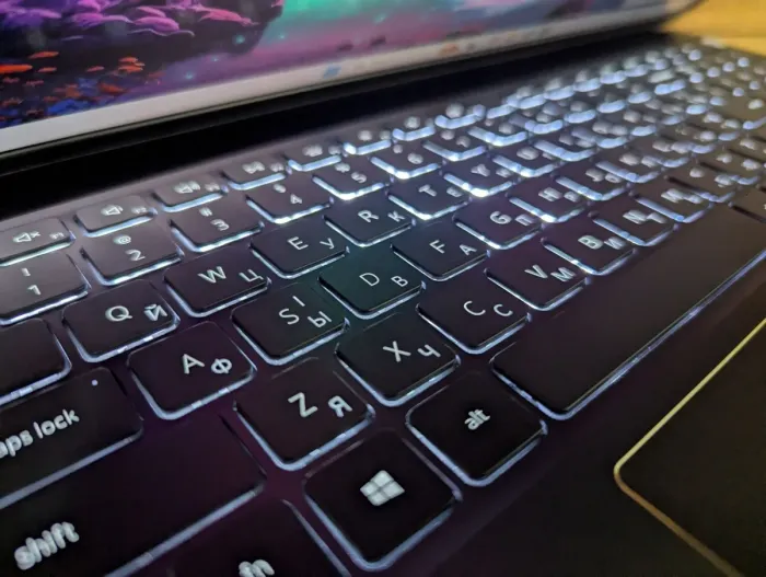 Ігровий ноутбук Dell Vostro 15 7510 / 15.6" (1920x1080) IPS / Intel Core i7-11800H (8 (16) ядер по 2.3 - 4.6 GHz) / 16 GB DDR4 / 512 GB SSD / nVidia GeForce RTX 3050, 4 GB GDDR6, 128-bit / WebCam / Fingerprint / Windows 11 б/в - зображення 6