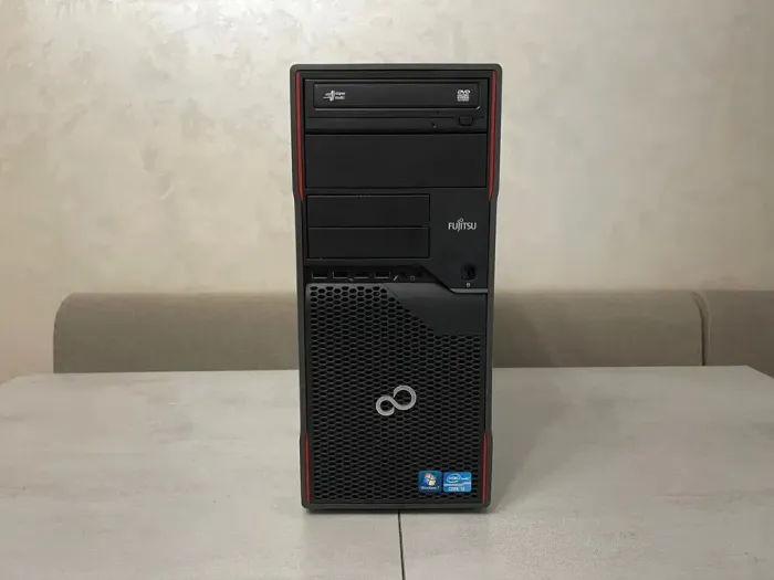 Комп'ютер Fujitsu Esprimo P700 E90+ Tower / Intel Core i5-2400 (4 ядра по 3.1 - 3.4 GHz) / 8 GB DDR3 / 120 GB SSD + 500 GB HDD / nVidia GeForce 210, 1 GB GDDR3, 64-bit / DVD-RW / HDMI б/в - зображення 2