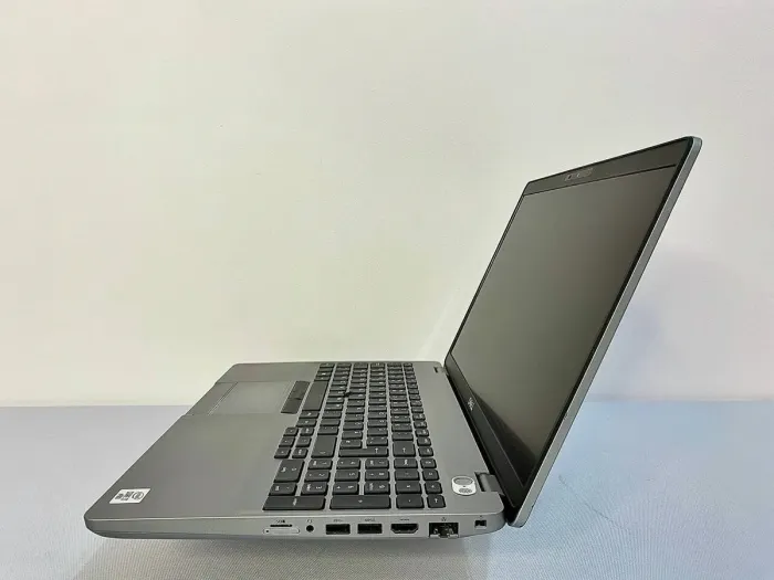 Ігровий ноутбук Dell Latitude 5511 / 15.6" (1920x1080) IPS Touch / Intel Core i7-10850H (6 (12) ядер по 2.7 - 5.1 GHz) / 16 GB DDR4 / 480 GB SSD M.2 / nVidia GeForce MX250, 2 GB GDDR5, 64-bit / WebCam / HDMI б/в - зображення 7