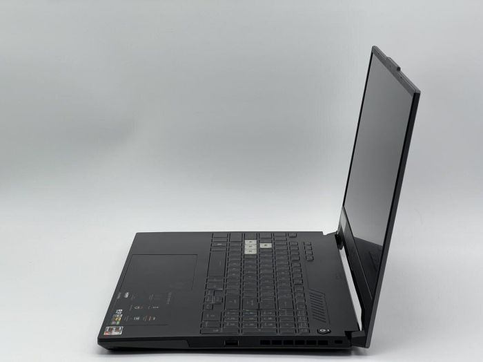 Ігровий ноутбук Asus TUF Gaming A15 FA507RE-A15.R73050T / 15.6" (1920x1080) IPS / AMD Ryzen 7 6800H (8 (16) ядер по 3.2 - 4.7 GHz) / 16 GB DDR5 / 960 GB SSD / nVidia GeForce RTX 3050 Ti, 4 GB GDDR6, 128-bit / WebCam б/в - зображення 4