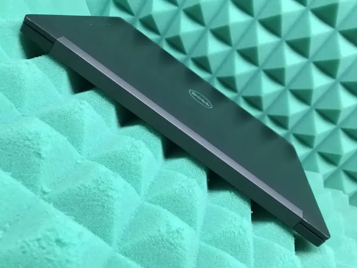 Ультрабук Б-клас Dell Latitude 7480 / 14" (1920x1080) IPS / Intel Core i7-6600U (2 (4) ядра по 2.6 - 3.4 GHz) / 8 GB DDR4 / 256 GB SSD M.2 / Intel HD Graphics 520 / WebCam / HDMI б/в - зображення 9