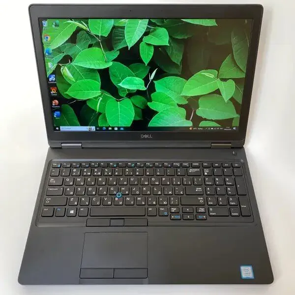 Ультрабук Б-клас Dell Latitude 5590 / 15.6" (1920x1080) IPS / Intel Core i5-8350U (4 (8) ядра по 1.7 - 3.6 GHz) / 16 GB DDR4 / 256 GB SSD / Intel UHD Graphics 620 / HDMI / SIM б/в - зображення 2
