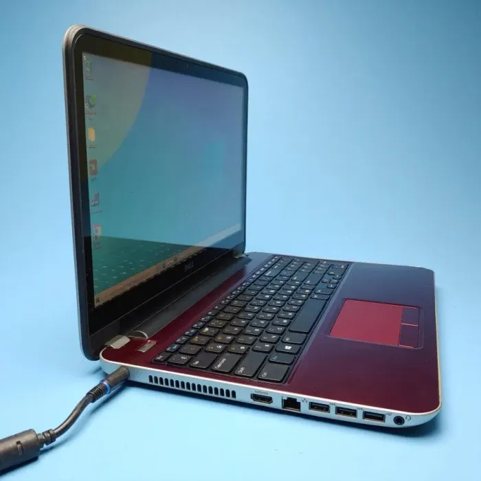 Ноутбук Dell Inspiron 15R-5521 / 15.6" (1366x768) TN Touch / Intel Core i3-3227U (2 (4) ядра по 1.9 GHz) / 8 GB DDR3 / 480 GB SSD / Intel HD Graphics 4000 / WebCam / DVD-ROM / Win 10 Home б/в - зображення 4