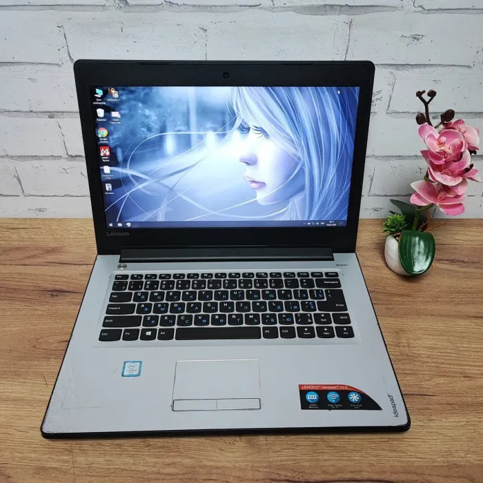 Ноутбук Б-клас Lenovo IdeaPad 310-14ISK / 14" (1366x768) TN / Intel Core i5-6200U (2 (4) ядра по 2.3 - 2.8 GHz) / 8 GB DDR4 / 128 GB SSD / Intel HD Graphics 520 / WebCam / DVD-ROM б/в - зображення 3