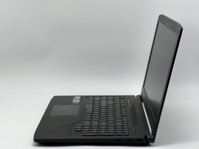 Ігровий ноутбук Б-клас Asus ROG Strix GL503VM-BI7N13 / 15.6" (1920x1080) IPS / Intel Core i7-7700HQ (4 (8) ядра по 2.8 - 3.8 GHz) / 16 GB DDR4 / 240 GB SSD + 1000 GB HDD / nVidia GeForce GTX 1060, 3 GB GDDR5, 192-bit / WebCam б/в - зображення 4