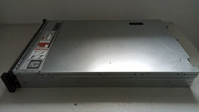 Сервер Dell PowerEdge R720 2U Rack / 2x Intel Xeon E5-2660 v2 (10 (20) ядер по 2.2-3 GHz) / 64 GB DDR3 / 2x 450 GB SAS / iRMC S3 Graphics / Два блоки живлення 750W б/в - зображення 4