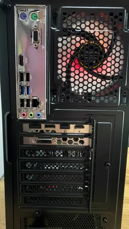 Ігровий ПК Gamdias Aura GC3 Tower NEW / Intel Core i3-10105F (4 (8) ядер 3,7 - 4,4 ГГц) NEW / 16 ГБ DDR4 NEW / 500 ГБ SSD NEW / nVidia GeForce GTX 1060, 6 ГБ GDDR5, 192-bit / 550 Вт NEW б/в - зображення 3