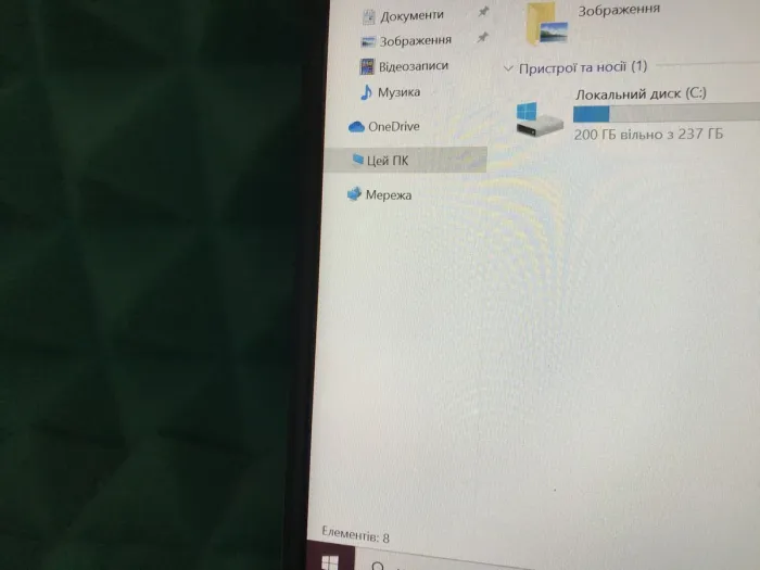 Ультрабук Б-клас Dell Latitude 5420 / 14" (1920x1080) IPS Touch / Intel Core i5-1145G7 (4 (8) ядра по 2.6 - 4.4 GHz) / 16 GB DDR4 / 256 GB SSD / Intel Iris Xe Graphics / WebCam / Windows 10 б/в - зображення 4