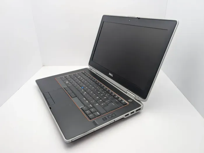 Ноутбук Dell Latitude E6420 / 14" (1600x900) TN / Intel Core i5-2540M (2 (4) ядра по 2.6 - 3.3 GHz) / 6 GB DDR3 / 250 GB HDD / Intel HD Graphics 3000 / WebCam б/в - зображення 4
