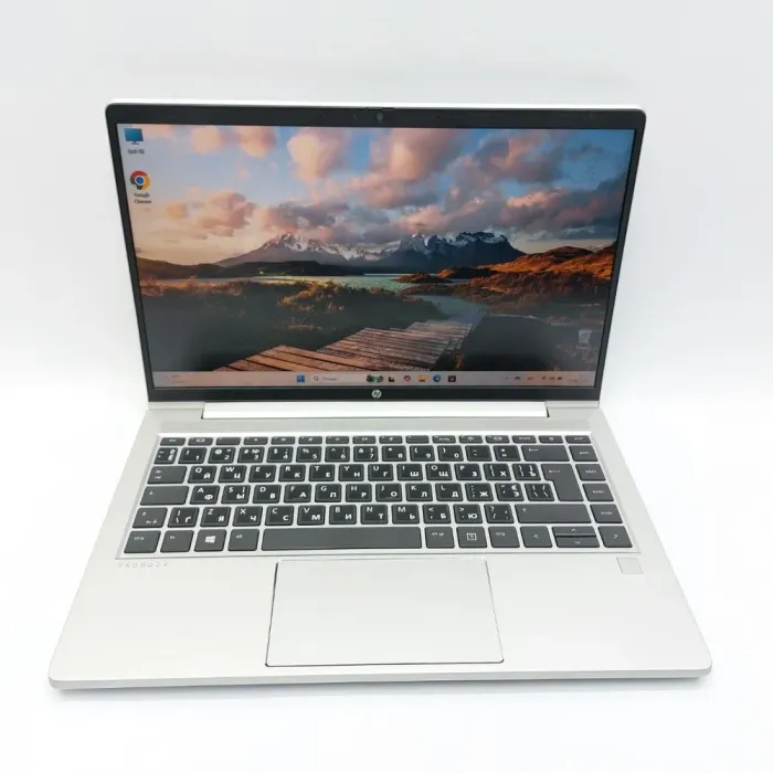 Ультрабук HP ProBook 445 G8 / 14" (1920x1080) IPS / AMD Ryzen 5 5600U (6 (12) ядер по 2.3 - 4.2 GHz) / 16 GB DDR4 / 256 GB SSD M.2 NVMe / AMD Radeon RX Vega 7 Graphics / WebCam б/в - зображення 3