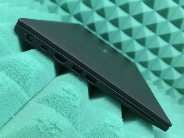 Ультрабук Dell Latitude 7480 / 14" (1920x1080) IPS / Intel Core i5-6300U (2 (4) ядра по 2.4 - 3.0 GHz) / 4 GB DDR4 / 128 GB SSD / Intel HD Graphics 520 / WebCam б/у - зображення 7