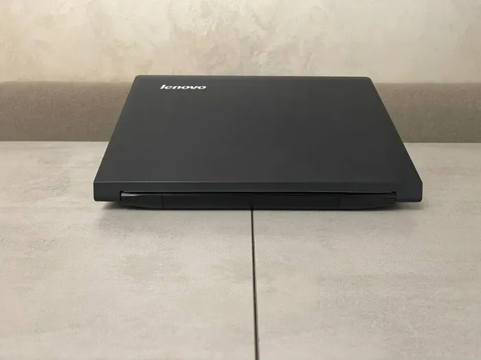 Ноутбук Lenovo B5400 / 15.6" (1366x768) TN / Intel Core i3-4000M (2 (4) ядра по 2.4 GHz) / 8 GB DDR3 / 120 GB SSD / nVidia GeForce GT 720M, 1 GB GDDR3, 64-bit / WebCam б/в - зображення 8