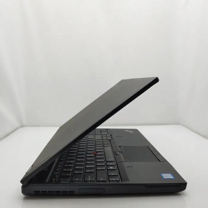 Робоча станція Lenovo ThinkPad P50 / 15.6" IPS /Core i7-6820HQ (4(8) ядра по 2.7-3.6GHz) / 16GB DDR4 / 256GB SSD / Quadro M1000M, 2GB/ WebCam /Win 10 Pro б/у - зображення 4