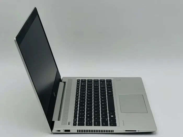 Ультрабук HP ProBook 445 G7 / 14" (1920x1080) IPS / AMD Ryzen 5 4500U (6 ядер по 2.3 - 4.0 GHz) / 16 GB DDR4 / 256 GB SSD / AMD Radeon RX Vega 6 / WebCam / Fingerprint б/в - зображення 3