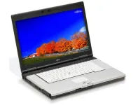 Ноутбук Fujitsu LifeBook E780 / 15.6" (1366x768) TN / Intel Core i3-330M (2 (4) ядра по 2.13 GHz) / 4 GB DDR3 / 320 GB HDD / Intel HD Graphics / WebCam / DVD-ROM б/в