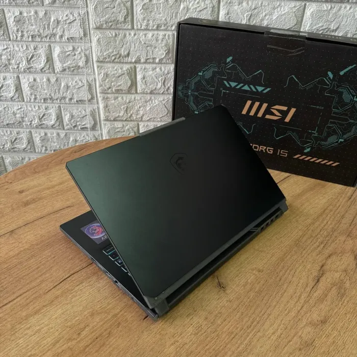 Ігровий ноутбук MSI Cyborg 15 A12VE / 15.6" (1920x1080) IPS / Intel Core i5-12450H (8 (12) ядер по 3.3 - 4.4 GHz) / 8 GB DDR5 / 512 GB SSD / nVidia GeForce RTX 4050, 6 GB GDDR6, 96-bit / WebCam б/в - зображення 7
