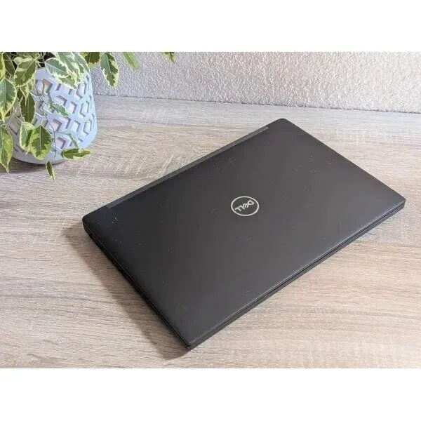 Ультрабук Б-клас Dell Latitude 7390 / 13.3" (1920x1080) IPS / Intel Core i5-7300U (2 (4) ядра по 2.6 - 3.5 GHz) / 8 GB DDR4 / 128 GB SSD / Intel UHD Graphics 620 / WebCam б/в - зображення 7