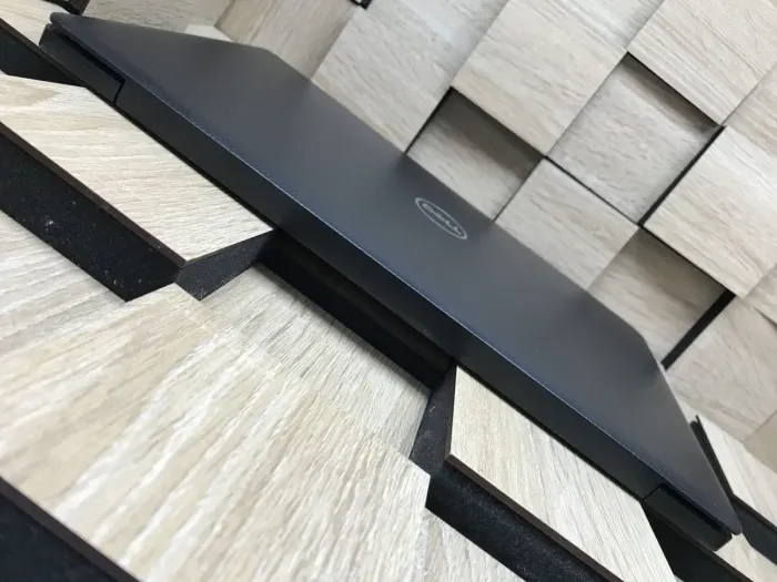 Ноутбук Б-клас Dell Inspiron 3593 / 15.6" (1366x768) TN / Intel Core i5-1035G1 (4 (8) ядра по 1.0 - 3.6 GHz) / 8 GB DDR4 / 256 GB SSD / Intel UHD Graphics / WebCam / Windows 10 лицензия б/в - зображення 7