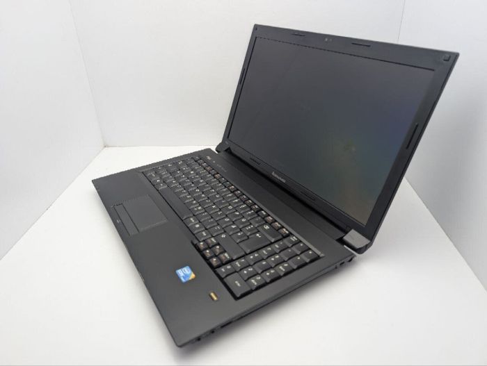 Ноутбук Lenovo B560 / 15.6" (1366x768) TN / Intel Core i3-380M (2 (4) ядра по 2.5 GHz) / 6 GB DDR3 / 320 GB HDD / Intel HD Graphics / WebCam / DVD-ROM б/в - зображення 7