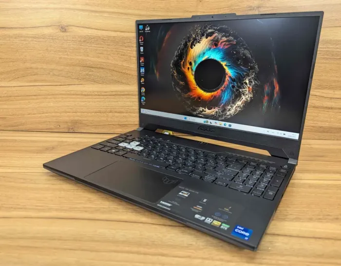 Ігровий ноутбук Asus TUF Dash F15 FX512ZR / 15.6" (1920x1080) IPS / Intel Core i7-12650H (10 (16) ядер по 3,5 - 4,7 ГГц) / 16 ГБ DDR4 / 512 ГБ SSD / nVidia GeForce RTX 3070, 8 ГБ GDDR6, 256-bit / WebCam / Windows 11 б/в - зображення 5