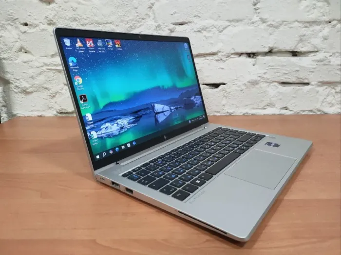 Ультрабук HP EliteBook 640 G9 / 14" (1920x1080) IPS / Intel Core i5-1245U (10 (12) ядер по 3.3 - 4.4 GHz) / 16 GB DDR4 / 240 GB SSD / Intel Iris Xe Graphics / WebCam б/в - зображення 3