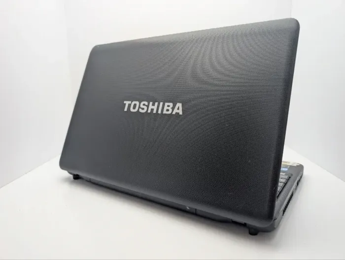 Ноутбук Toshiba Satellite Pro C660 / 15.6" (1366x768) TN / Intel Core i3-380M (2 (4) ядра по 2.53 GHz) / 6 GB DDR3 / 120 GB SSD / Intel HD Graphics / WebCam / DVD-ROM б/в - зображення 8
